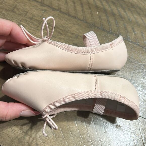 Danskin Light Pink Kids Dance Slippers - Picture 4 of 7